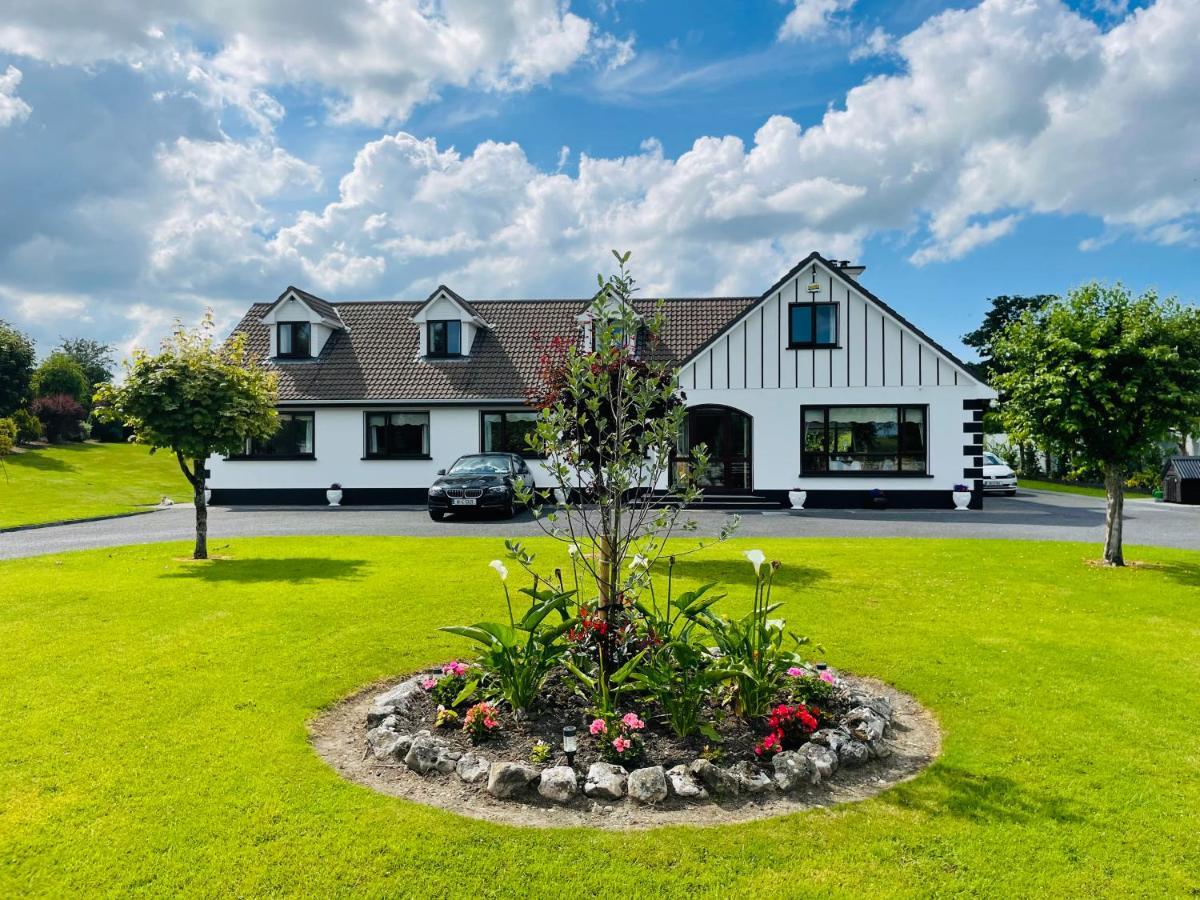 Cedar Lodge Self Catering Accommodation H91 Cf9D Gort Eksteriør bilde