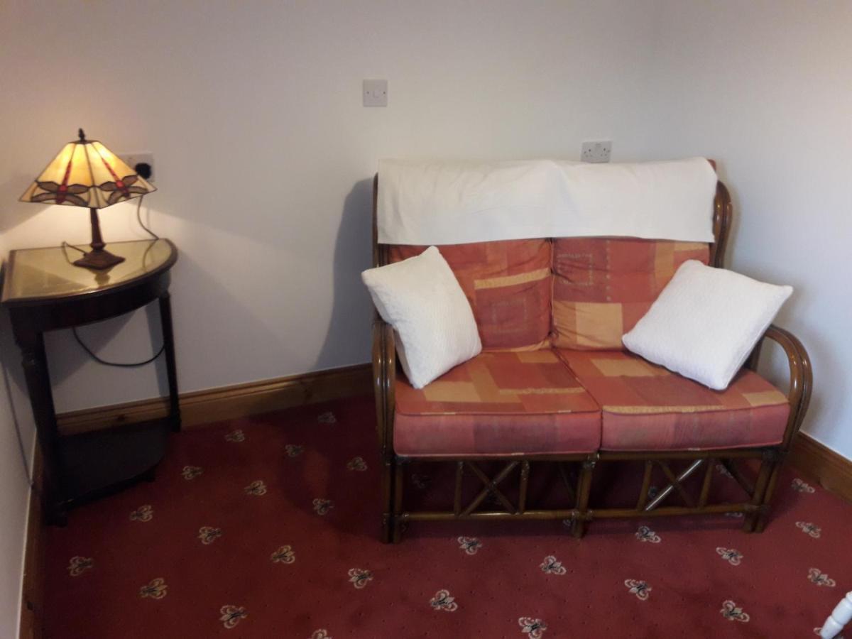 Cedar Lodge Self Catering Accommodation H91 Cf9D Gort Eksteriør bilde